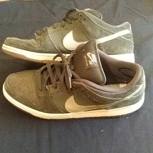 nike sb dunk low sequoia